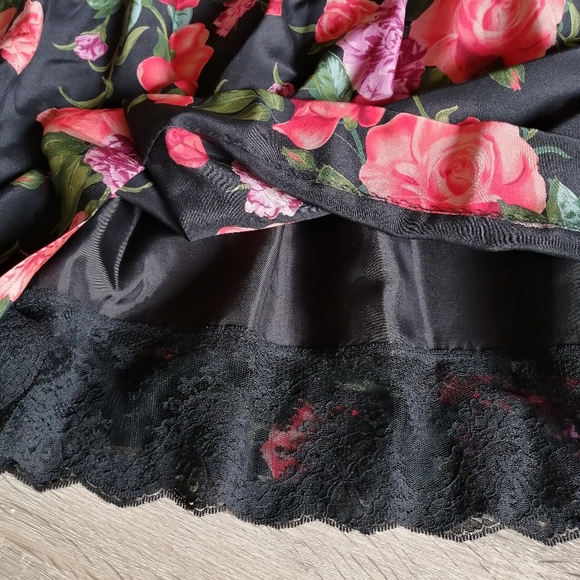 Vintage Albert Nipon Silk Floral Skirt - Picture 6 of 7